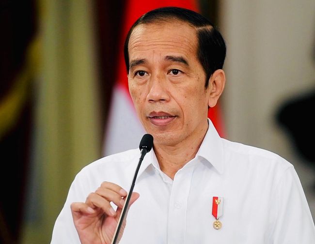 Jokowi Umumkan BLT Minyak Goreng Untuk 3 Bulan, Rp100.000 per Bulan