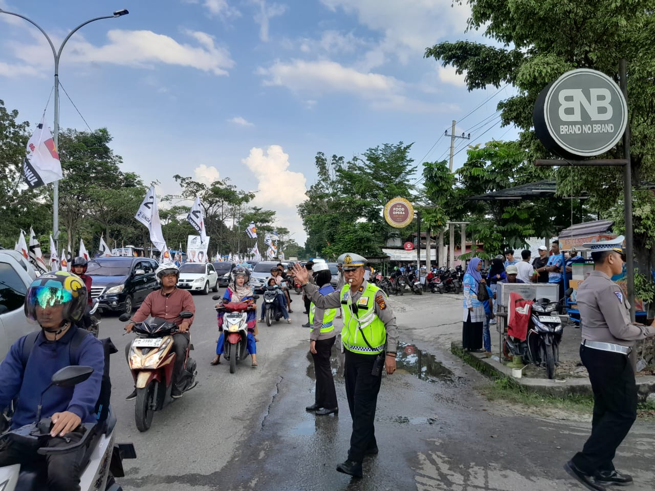 Kombes Taufiq Pastikan Polantas Hadir Saat Libur Panjang dan Ajakan Masyarakat Gunakan Hak Pilih Dal