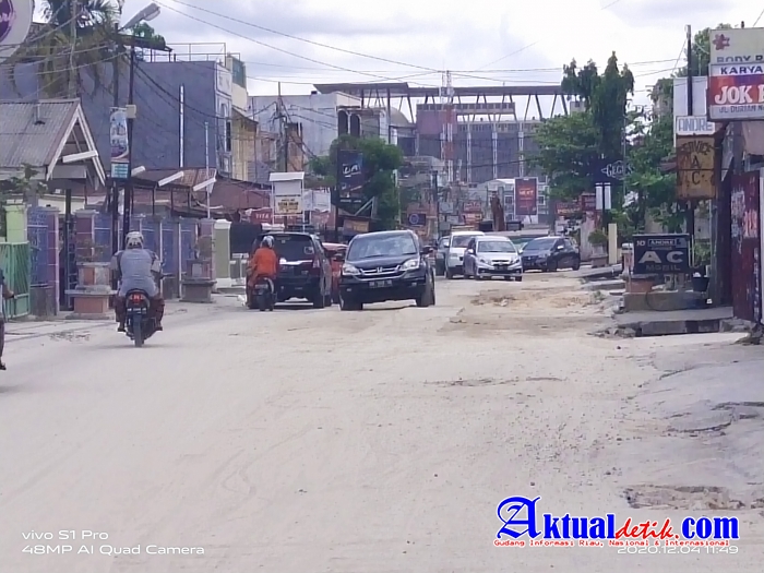 Debu Proyek IPAL Pekanbaru Jadi Masalah, PT Wika Dan PT HK, Diduga Tidak Perduli