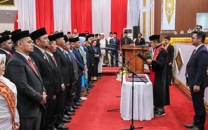 Momentum Rapat Paripurna Istimewa Pelantikan 50 Anggota DPRD Pekanbaru