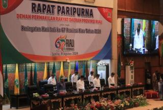 Tengku Azwendi Fajri Hadiri Rapat Paripurna HUT ke-67 Riau